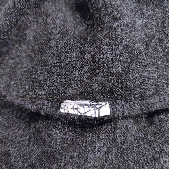 Zara Grey Cropped Rhinestone Skull, Heart, Arrow and Safety Pin - Picture 5 of 5